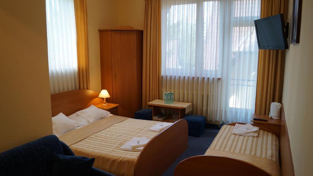Fian - Noclegi I Konferencje W Centrum ザコパネ エクステリア 写真